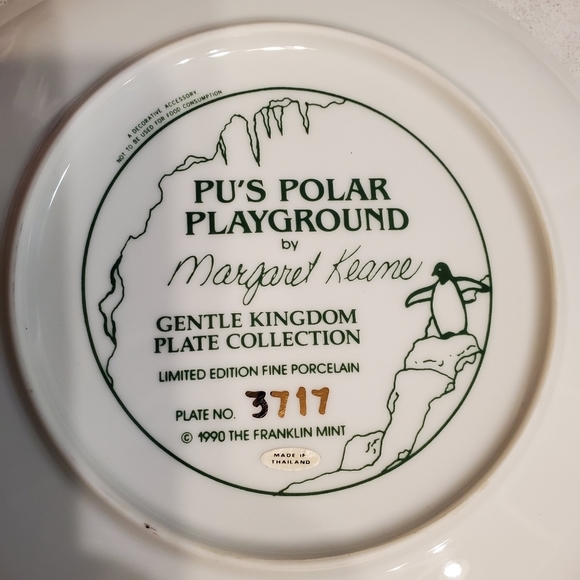 PU'S Polar Playground By Margaret Keane Franklin Mint Plate 8" - Picture 2 of 2